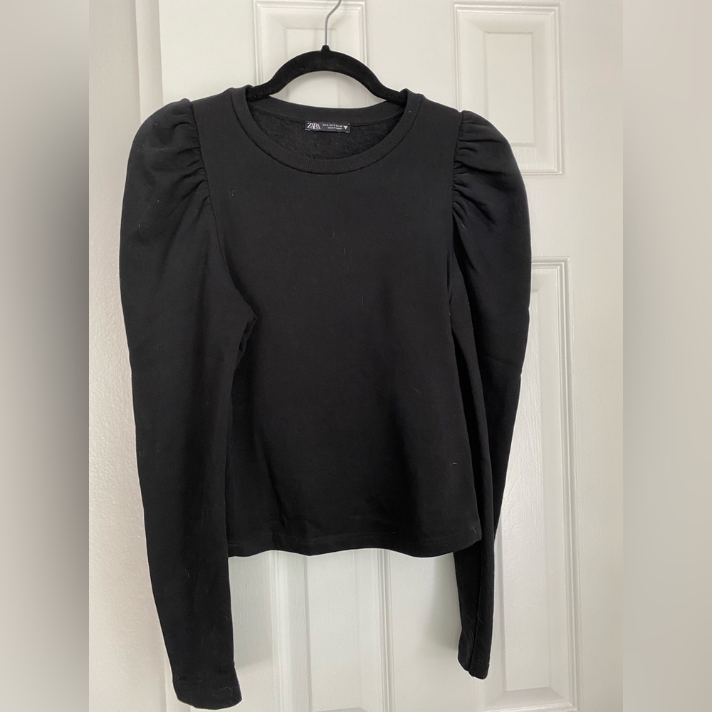 Cropped puff sleeve sweatshirt